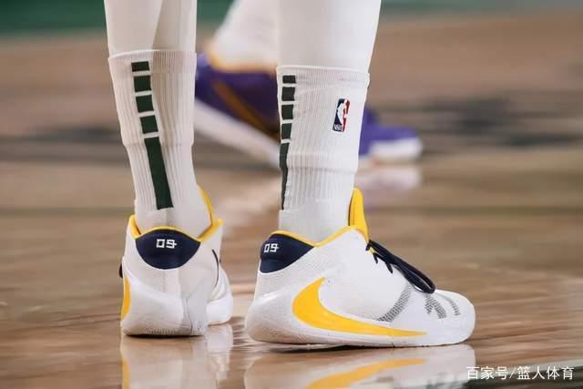 世界杯-克鲁兹27分兰奇32分 墨西哥力克新西兰