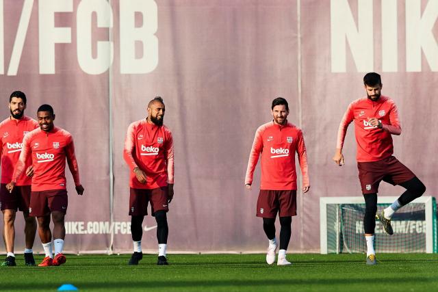 康宁汉姆20+10詹姆斯空砍三双 活塞险胜湖人