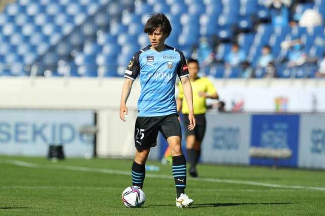 英超上演同分PK争四卡位战 数据:曼联力克维拉